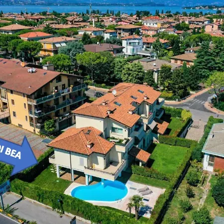 Apartment Desenzanoloft Official Partner Marriott Homes & Villas - Bea House, Sirmione With Private Garden And Share Pool *